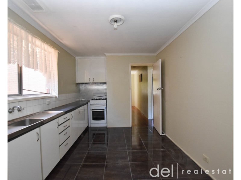 2/116 Carlton Road, Dandenong North VIC 3175
