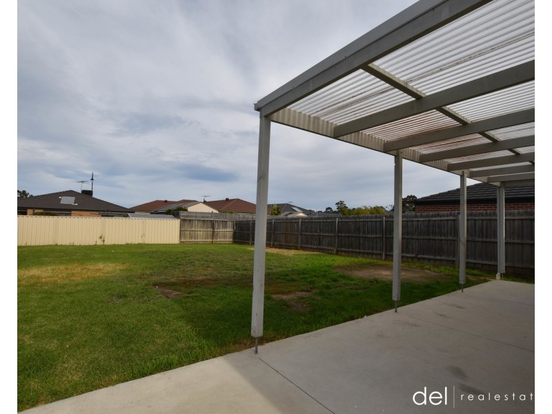 111 Melissa Way, Pakenham VIC 3810