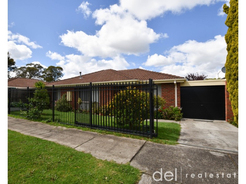 110 Cairns Road, Hampton Park VIC 3976