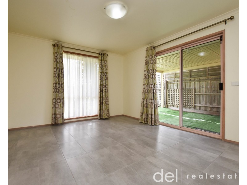 110 Cairns Road, Hampton Park VIC 3976