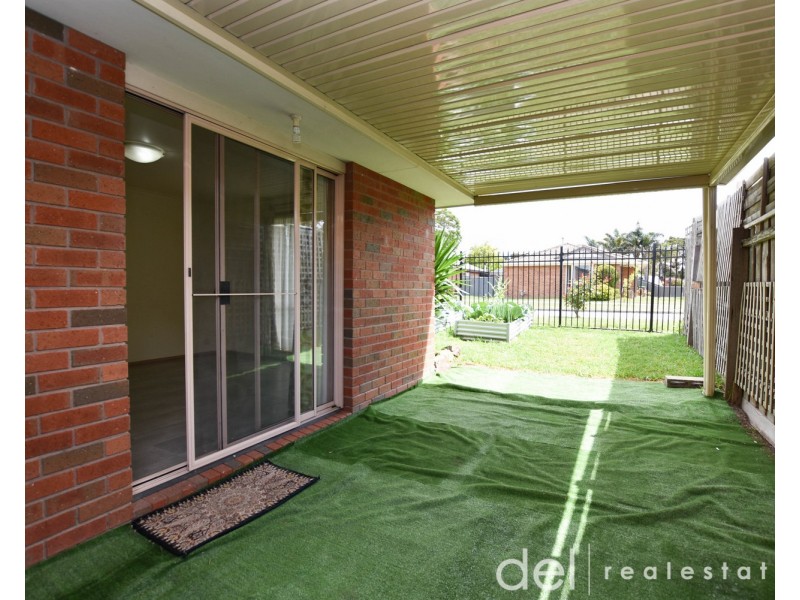 110 Cairns Road, Hampton Park VIC 3976