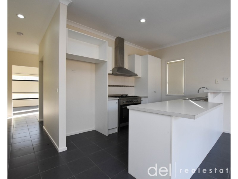 10 Rodwell Street, Dandenong VIC 3175
