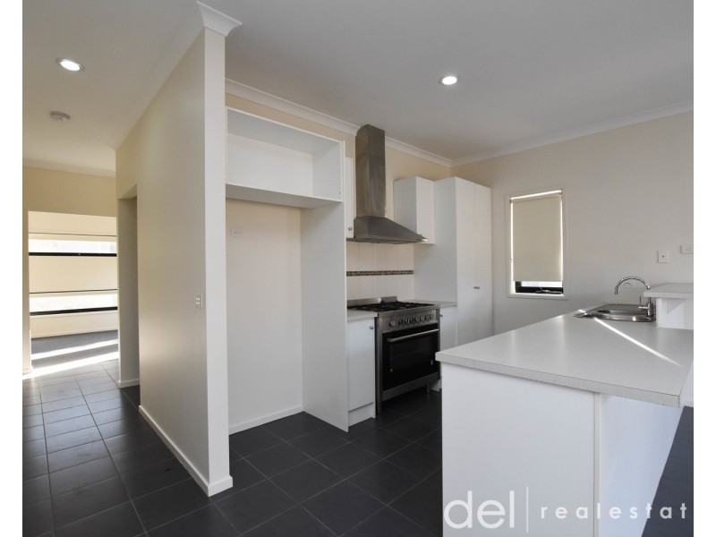 10 Rodwell Street, Dandenong VIC 3175