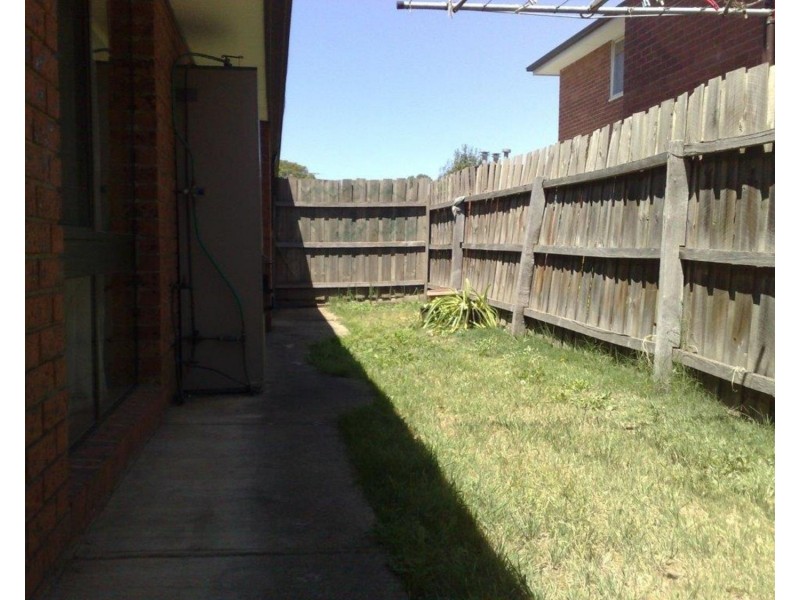 3/14 Stud Road, Dandenong VIC 3175