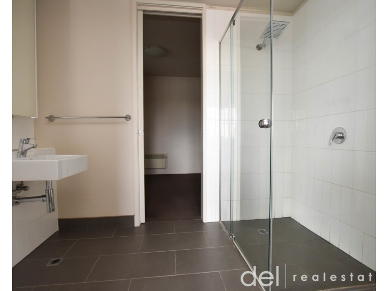 13/103 Atherton Road, Oakleigh VIC 3166