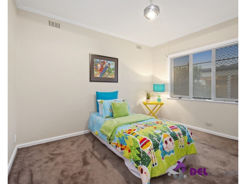 1/19 Jeffrey Street, Dandenong North VIC 3175
