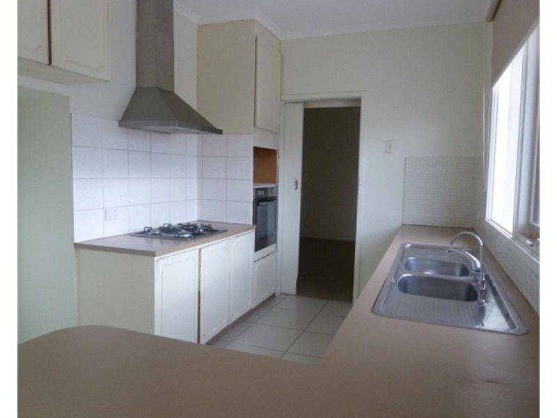 1/22 Ross Street, Dandenong VIC 3175