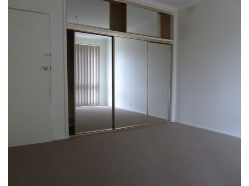 1/22 Ross Street, Dandenong VIC 3175