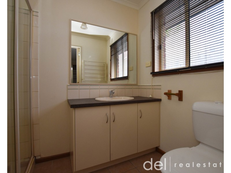 64 Norfolk Drive, Narre Warren VIC 3805