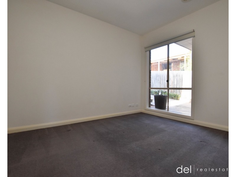 4/14 Ellt Crescent, Noble Park VIC 3174