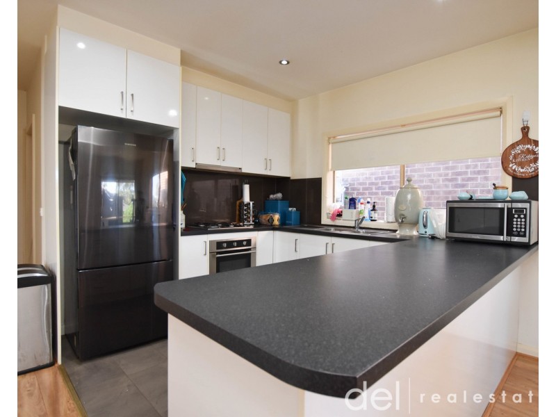 1/14 Ellt Crescent, Noble Park VIC 3174