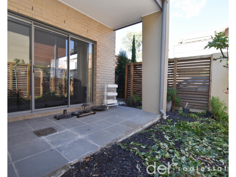 4 Hinterland Close, Lynbrook VIC 3975