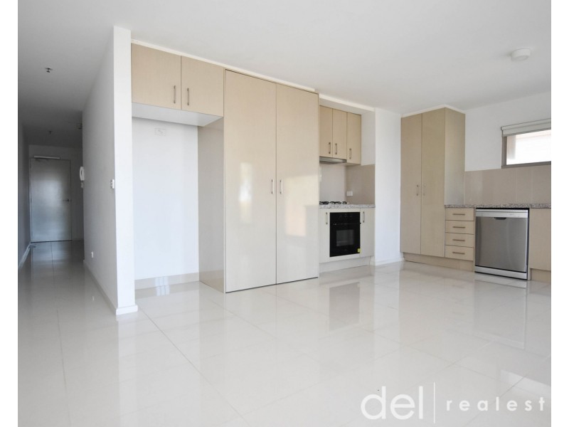 11/12 Close Avenue, Dandenong VIC 3175