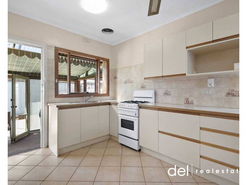 7 Boronia Avenue, Dandenong North VIC 3175