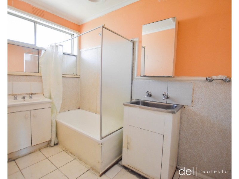 1/53 Hammond Road, Dandenong VIC 3175