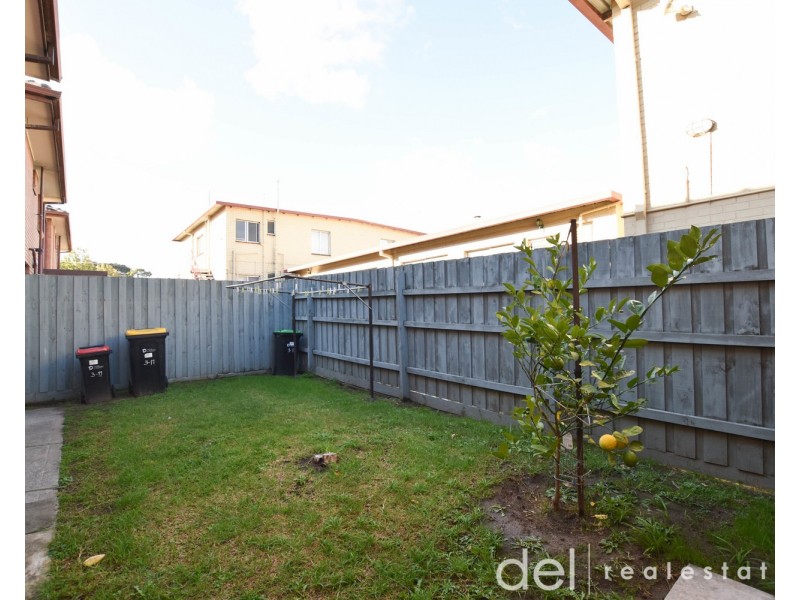 3/11 Hemmings Street, Dandenong VIC 3175