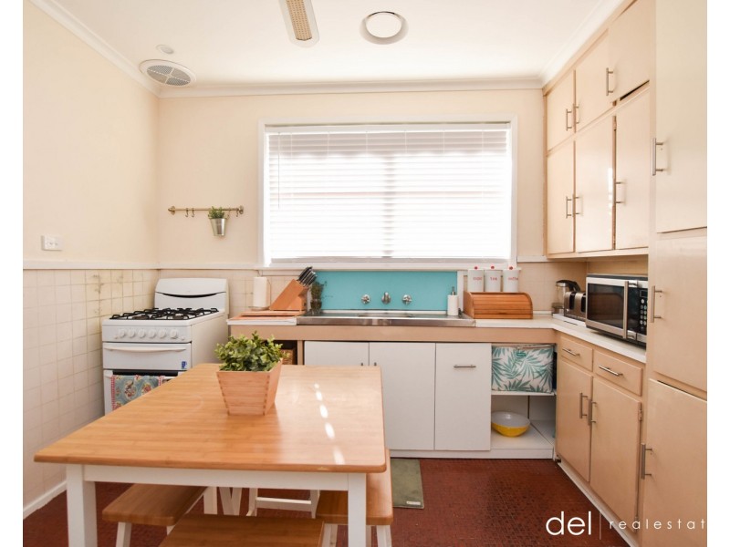 13 Sylvia Street, Dandenong North VIC 3175