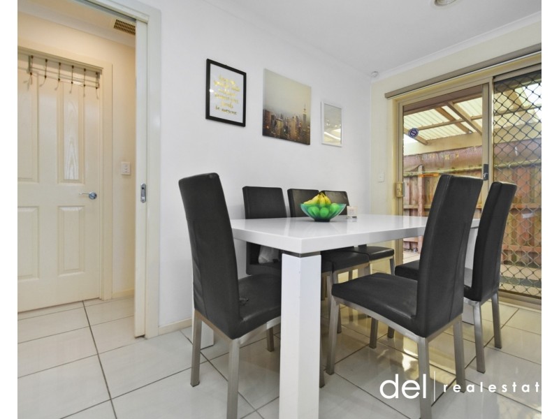 80 Warana Drive, Hampton Park VIC 3976