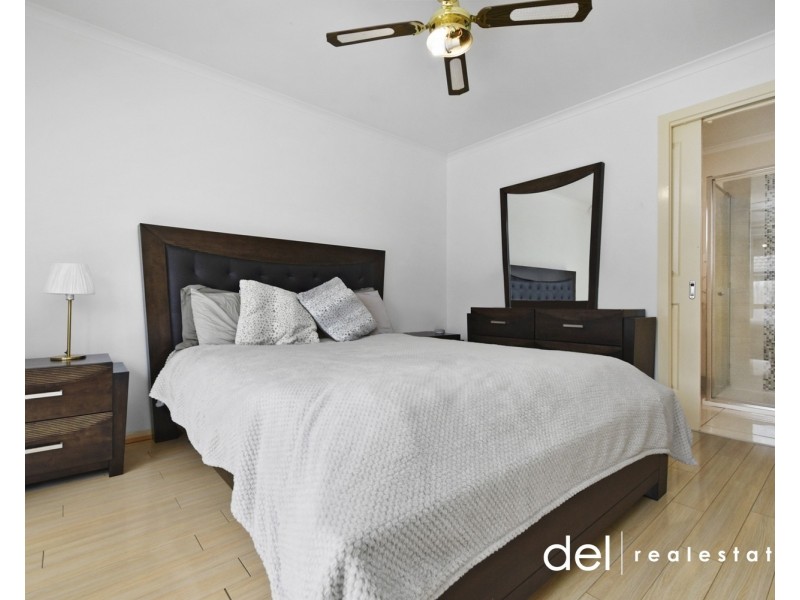 80 Warana Drive, Hampton Park VIC 3976