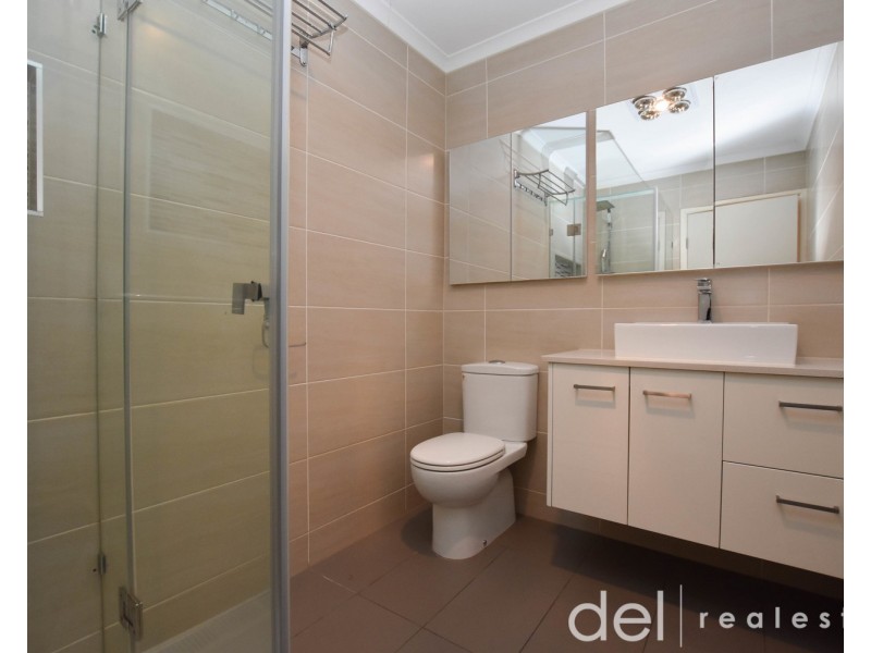 12 Shalimar Crescent, Dandenong North VIC 3175
