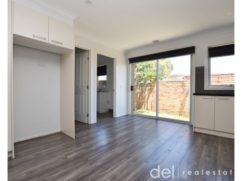 3/26 Burrows Avenue, Dandenong VIC 3175