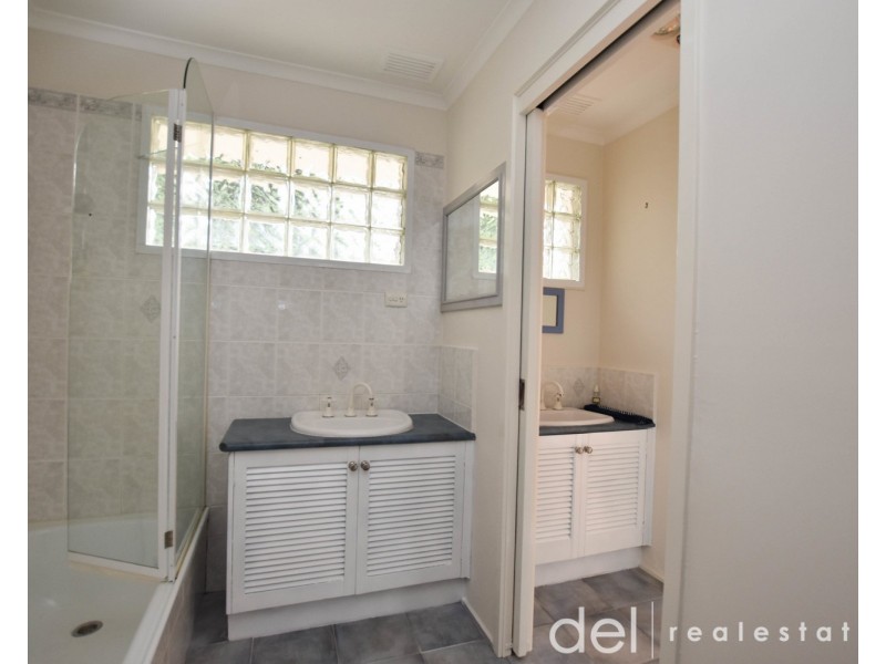 69 Rawdon Hill Drive, Dandenong North VIC 3175