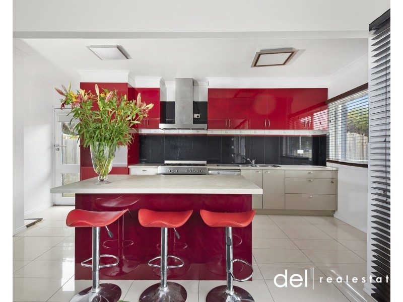 1/7 Koonalda Grove, Dandenong North VIC 3175