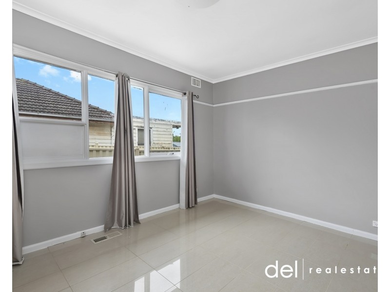 1/7 Koonalda Grove, Dandenong North VIC 3175