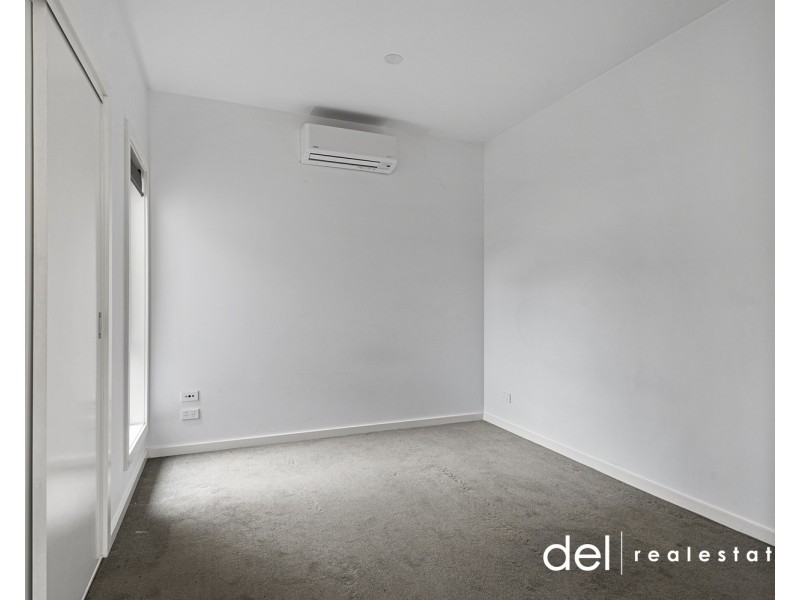 3/2 Fifth Avenue, Dandenong VIC 3175