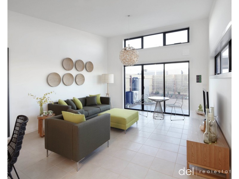 1 Landsby Lane, Dandenong VIC 3175