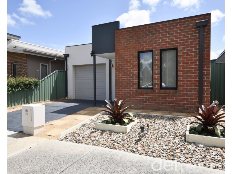 60 Steven Street, Dandenong VIC 3175