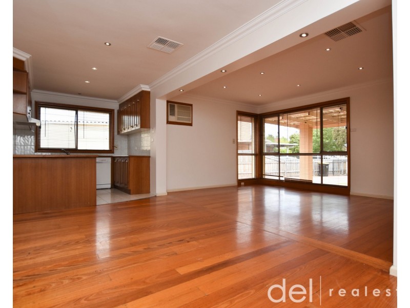 5 Aubin Court, Keysborough VIC 3173