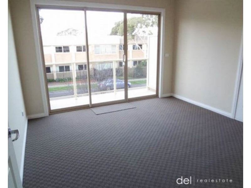 24 Caroline Street, Dandenong VIC 3175