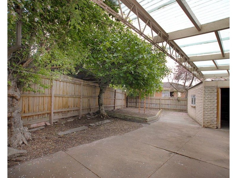 1 Sandala Court, Dandenong North VIC 3175