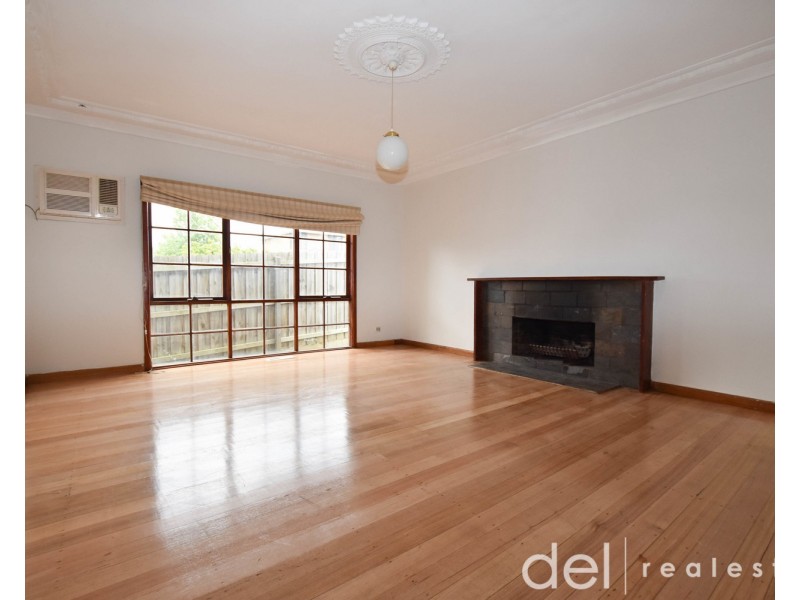 77 Doveton Avenue, Eumemmerring VIC 3177