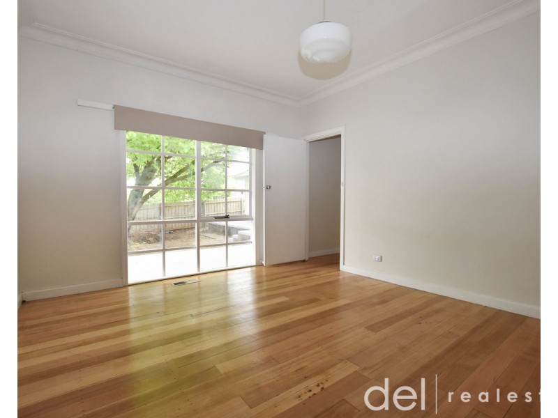 77 Doveton Avenue, Eumemmerring VIC 3177