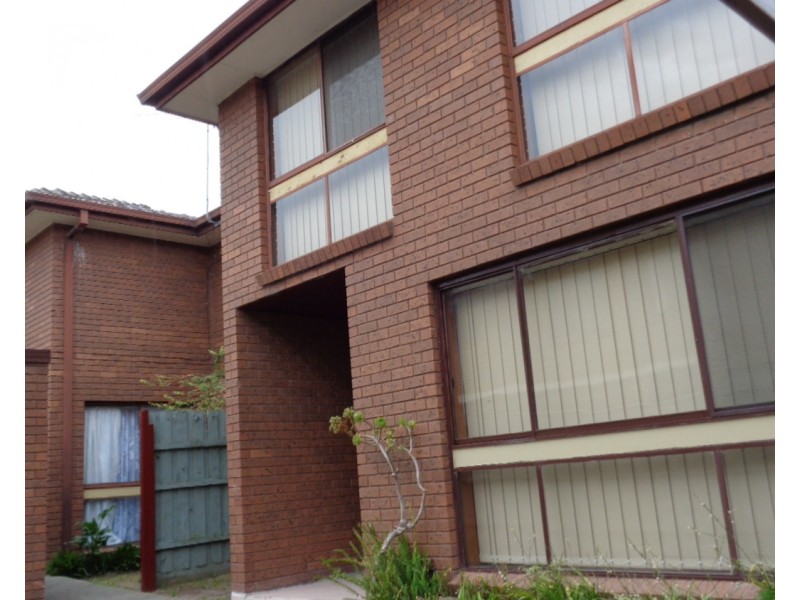 4/11 Hemmings Street, Dandenong VIC 3175