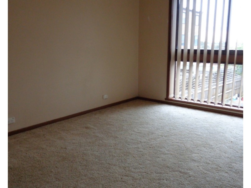 4/11 Hemmings Street, Dandenong VIC 3175