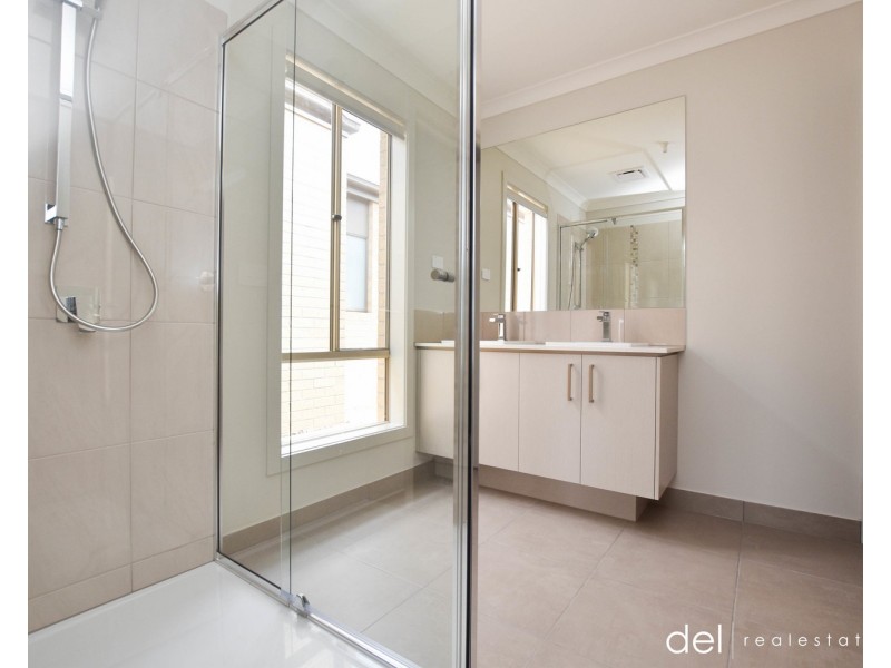 30 Carpathian Drive, Clyde VIC 3978