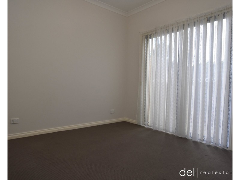 4/13 Belfort Street, Dandenong VIC 3175