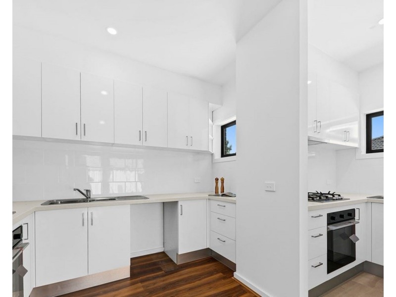 1/26 Gloria Avenue, Dandenong North VIC 3175