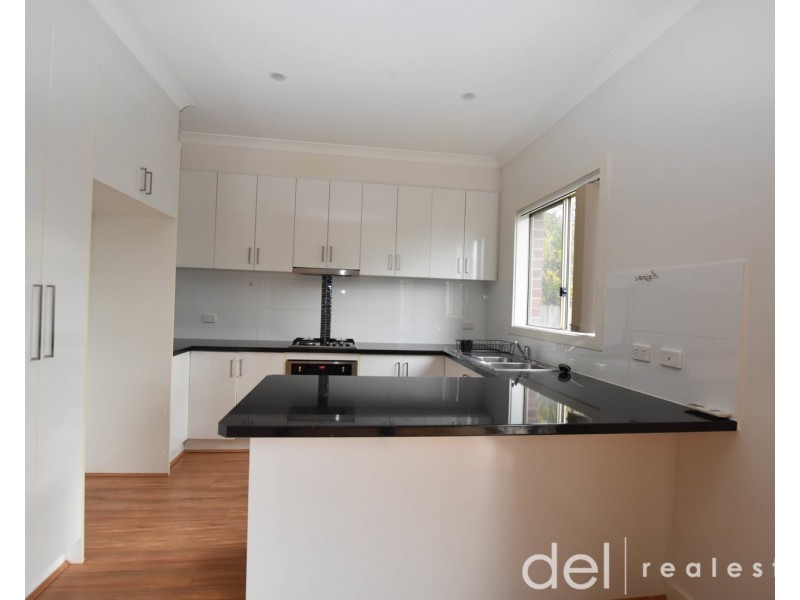 2/35 Grace Avenue, Dandenong VIC 3175
