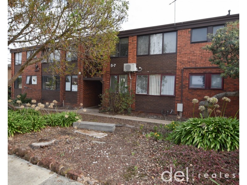 12/5-7 Potter Street, Dandenong VIC 3175