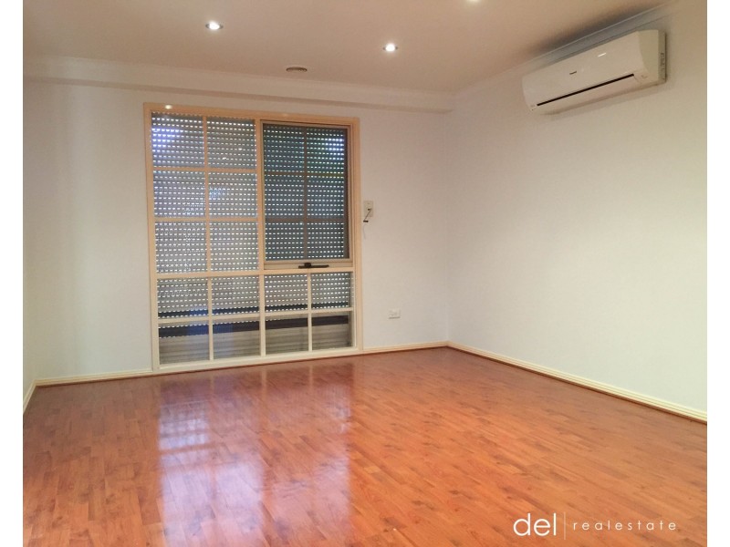 3/10 Walter Street, Cranbourne VIC 3977