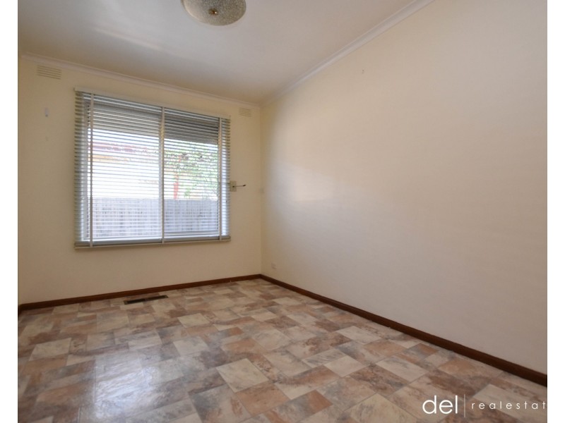 5 Mollison Street, Dandenong North VIC 3175