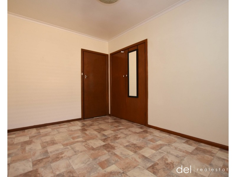 5 Mollison Street, Dandenong North VIC 3175