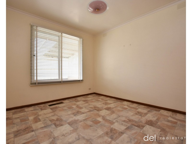 5 Mollison Street, Dandenong North VIC 3175