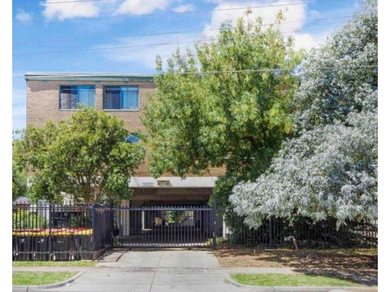 2/44-46 Potter Street, Dandenong VIC 3175