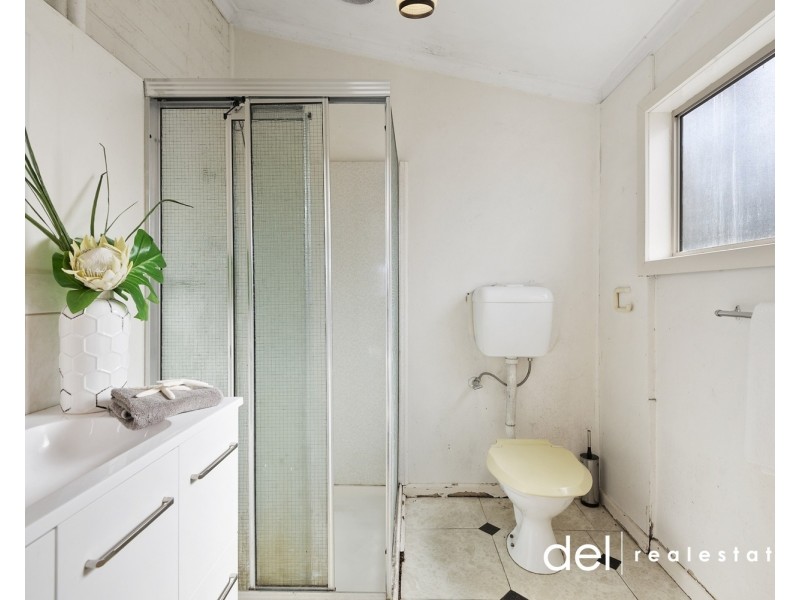 1/37 Grace Avenue, Dandenong VIC 3175