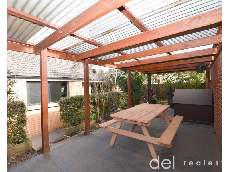 1 Sacha Drive, Pakenham VIC 3810